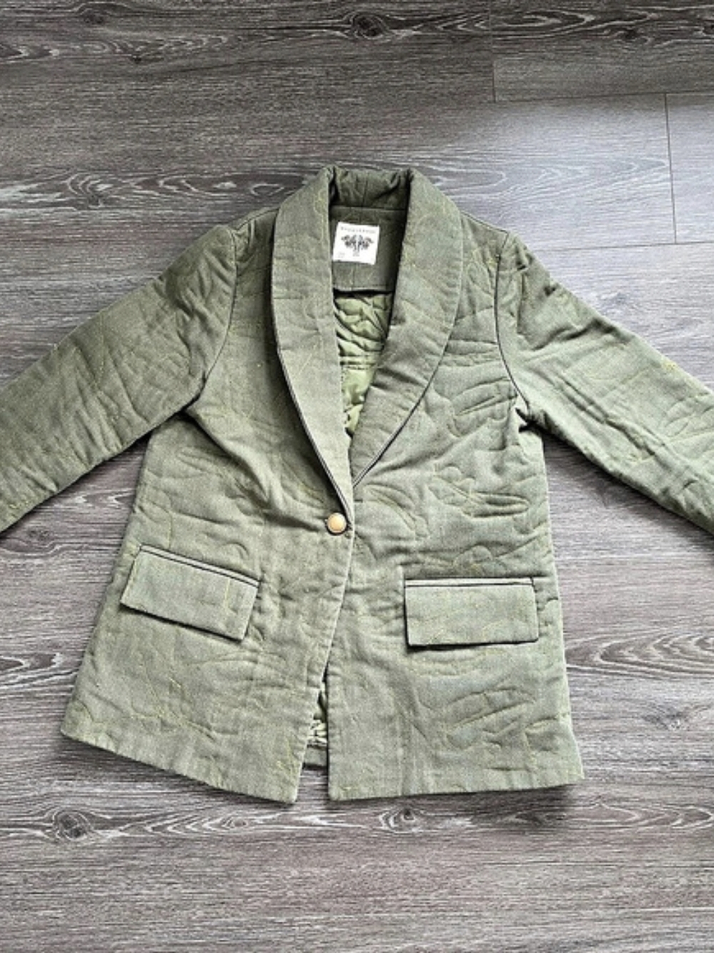 Masquerade Quilted Blazer in Green Like New
